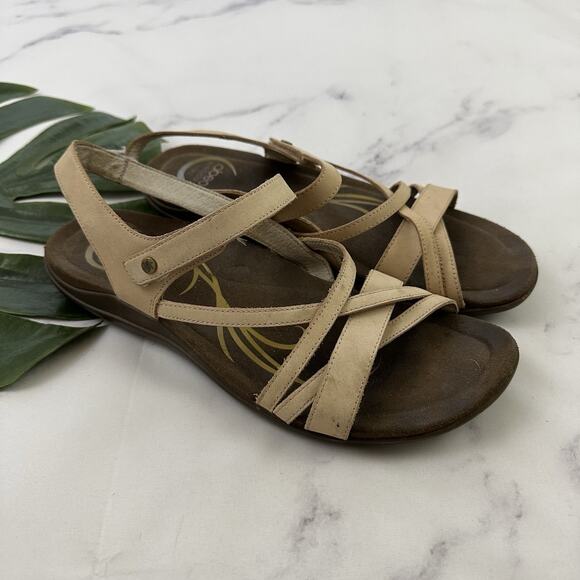 Abeo Womens Bobbie Strappy Flat Sandals Size 8.5 N Brown Suede Comfort - Picture 1 of 7